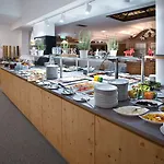 Hotel Jufa Alpenhotel 4*