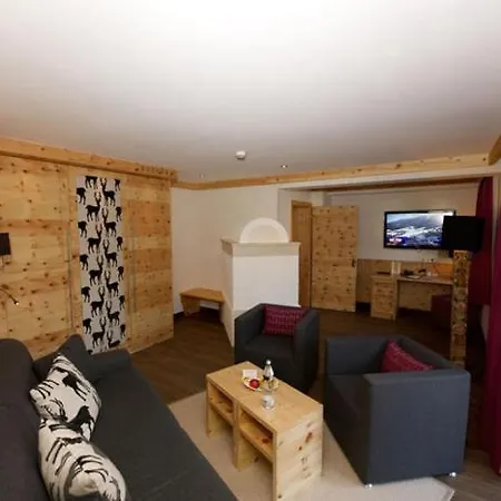 Jufa Alpenhotel Saalbach-jokercard Im Sommer Inklusive Отель