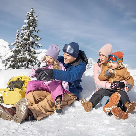 호텔 Jufa Alpenhotel Saalbach-jokercard Im Sommer Inklusive 잘바흐 힌터글렘
