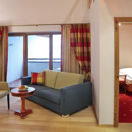 Jufa Alpenhotel 4* Saalbach-Hinterglemm