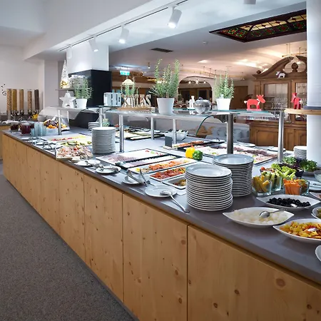 Hotell Jufa Alpenhotel 4*