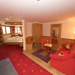فندق Jufa Alpenhotel سالباخ هينترغليم