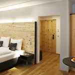 Hotell Jufa Alpenhotel