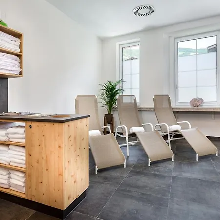 ホテル Jufa Alpenhotel