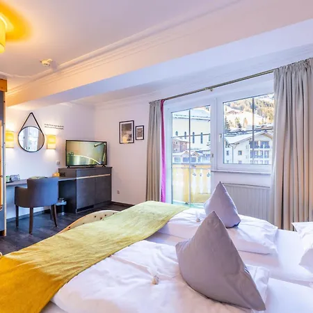 Jufa Alpenhotel Hotel