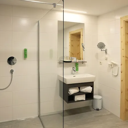 ホテル Jufa Alpenhotel 4*