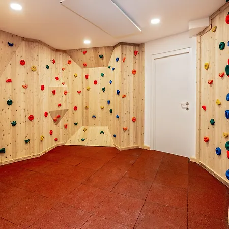 ホテル Jufa Alpenhotel