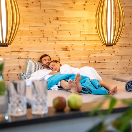 Jufa Alpenhotel 4* Σάαλμπαχ-Χίντεργκλεμ
