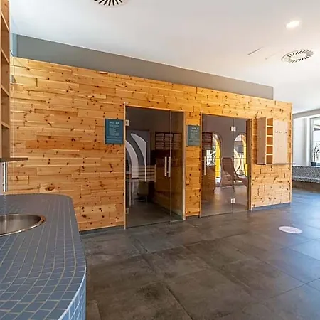 Jufa Alpenhotel Hotel 4*