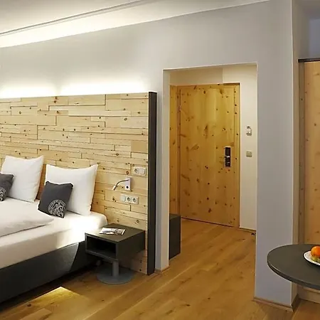 Hotel Jufa Alpenhotel 4*