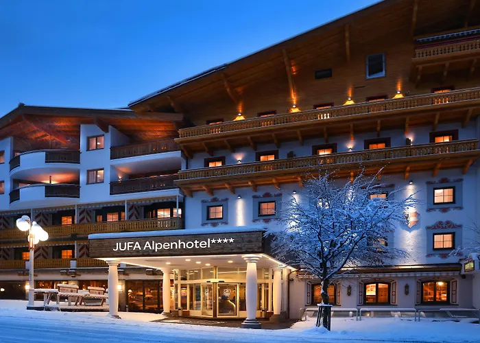 Jufa Alpenhotel 4* 萨尔巴赫