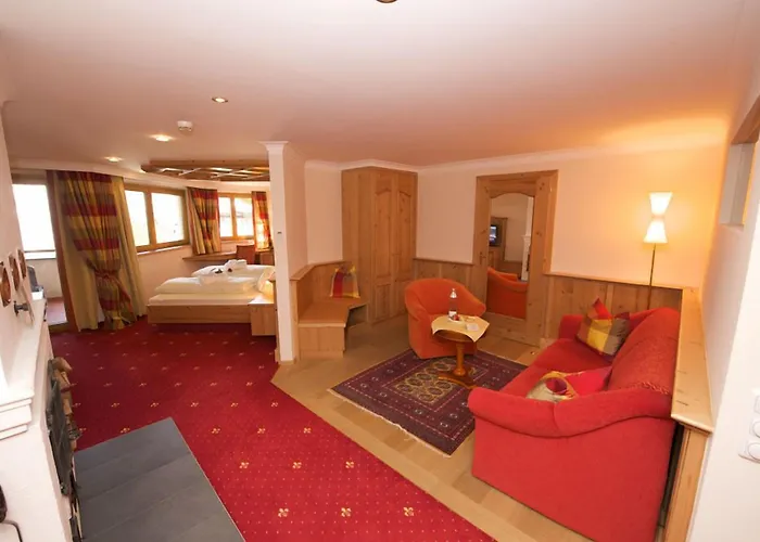 Szálloda Jufa Alpenhotel Saalbach Hinterglemm
